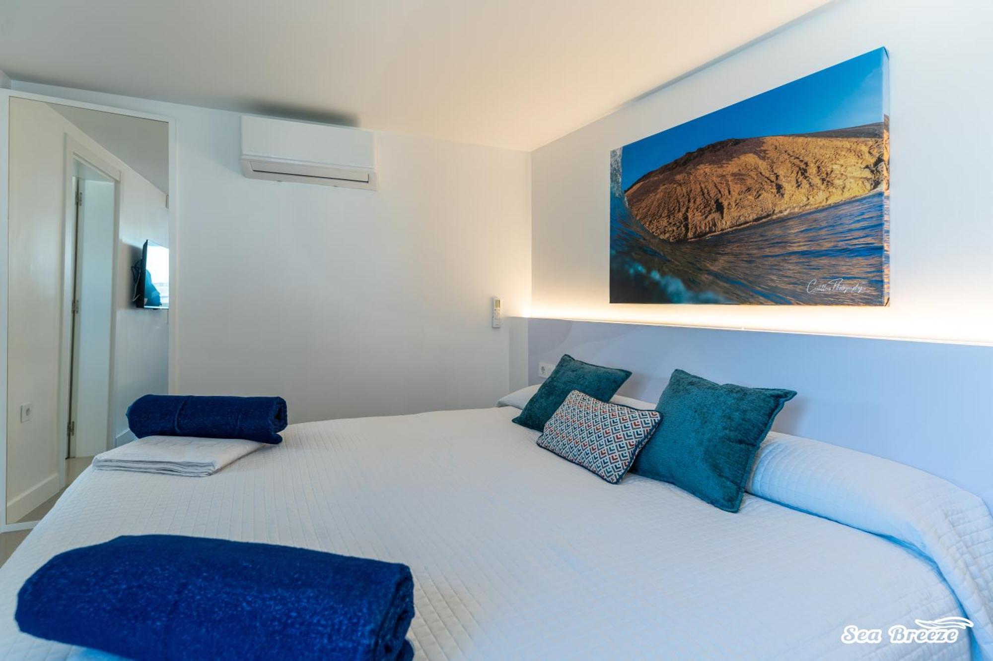 2 Apartments Sea Breeze Famara Esterno foto