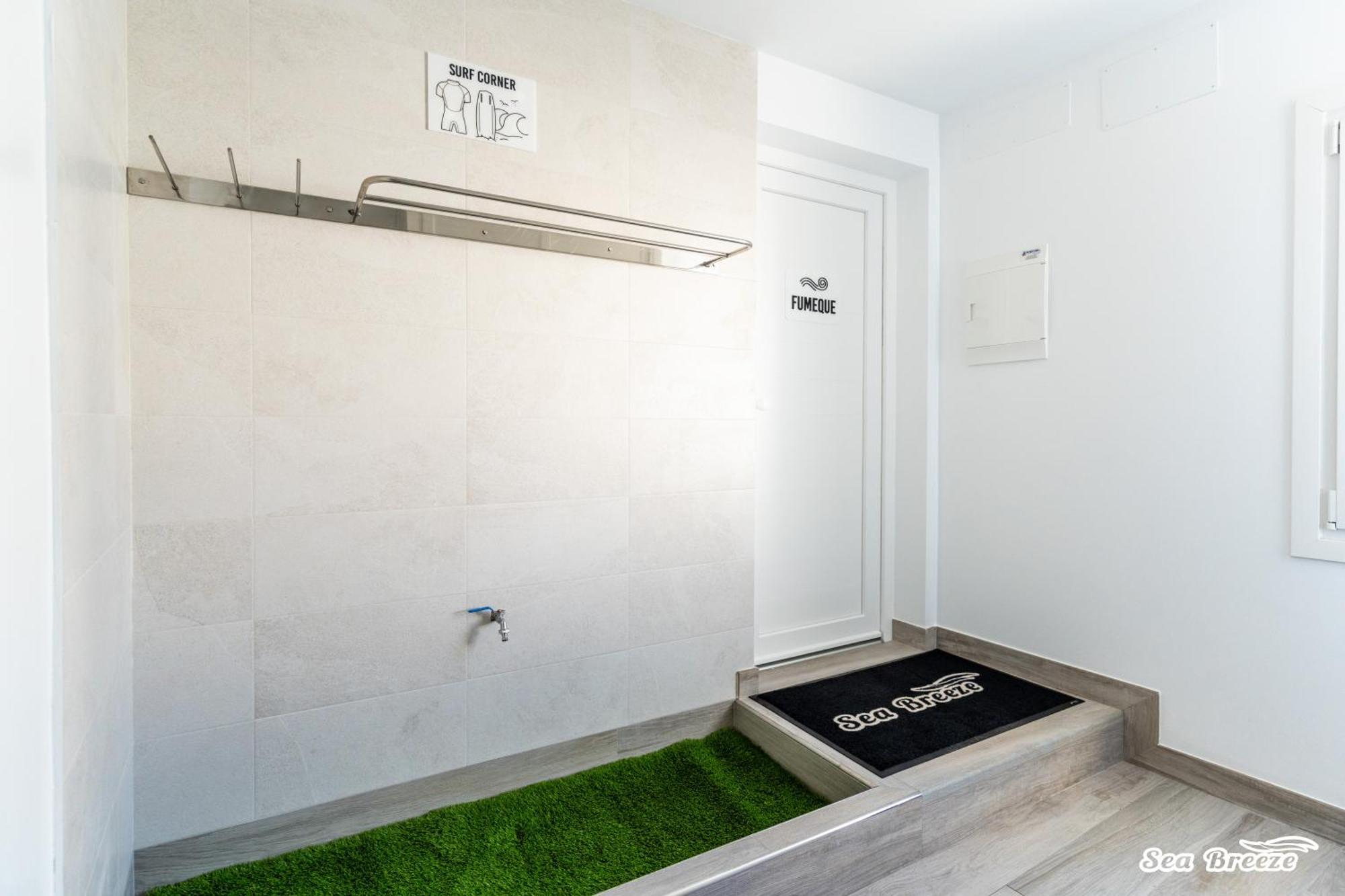 2 Apartments Sea Breeze Famara Esterno foto